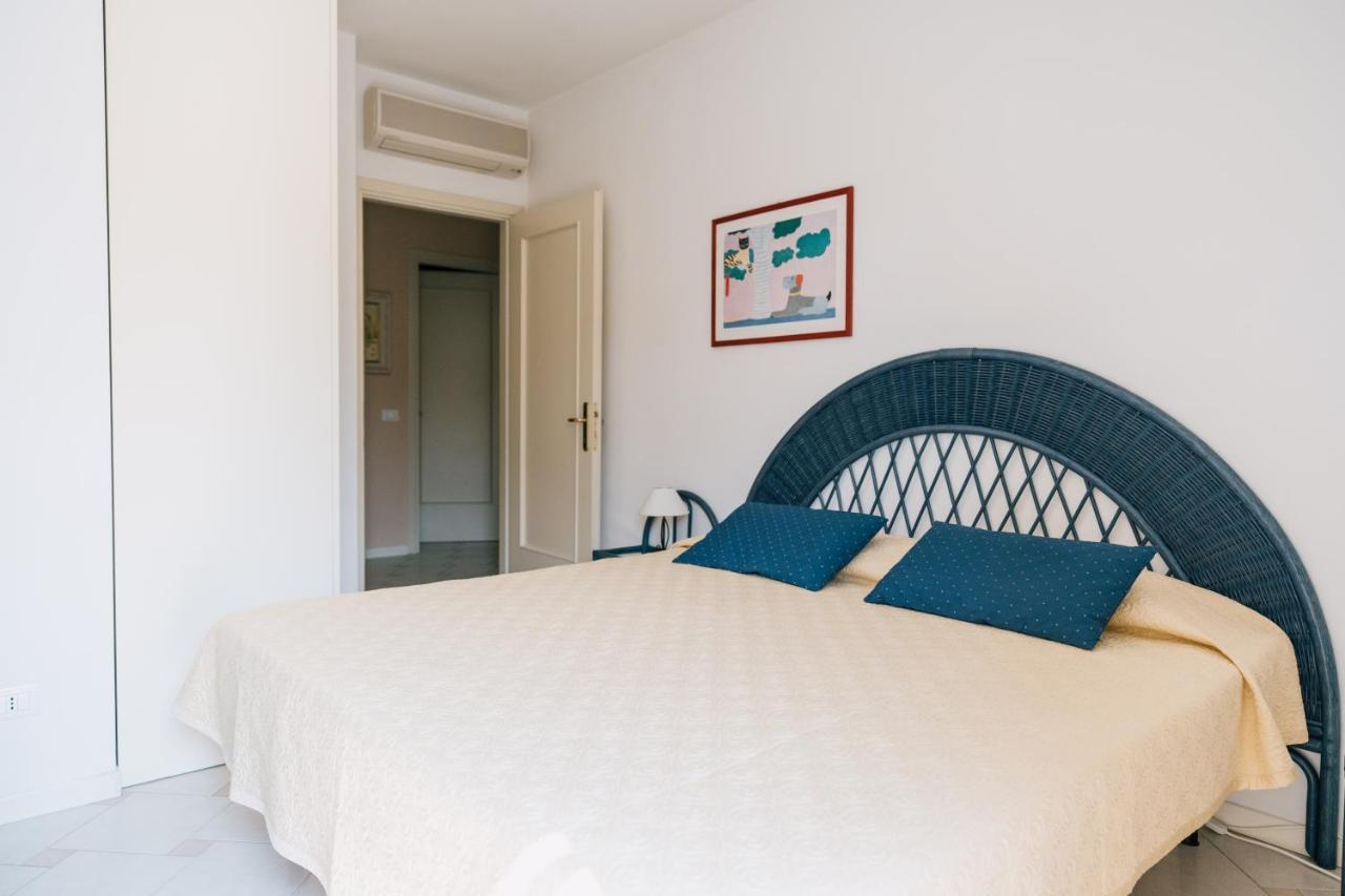Carlotta Lido Aparthotel